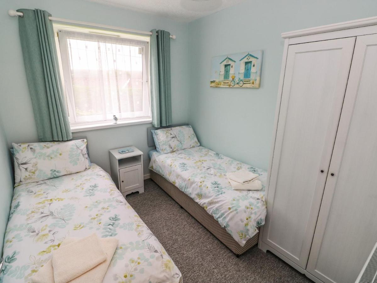 Number 6 Oxwich Leisure Park Villa Swansea Eksteriør bilde